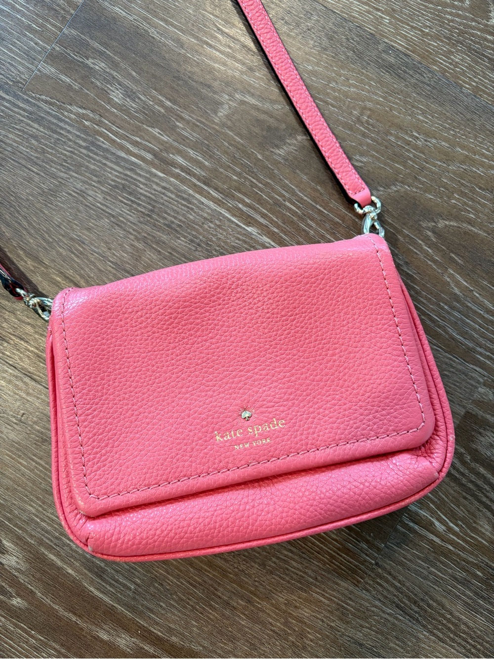 Kate Spade Purse - Picture 2 of 4